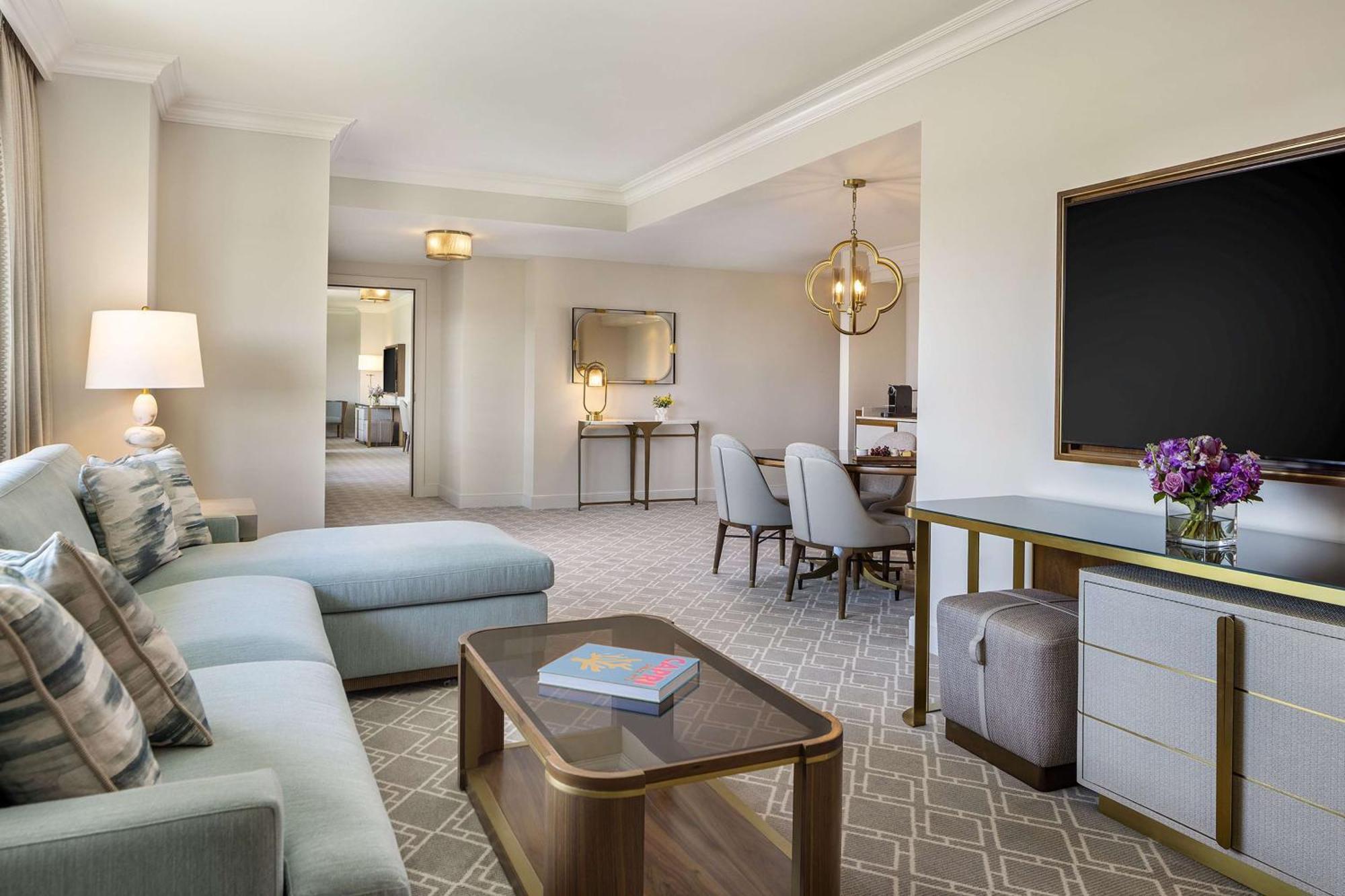 Waldorf Astoria Orlando - An Official Walt Disney World 5*